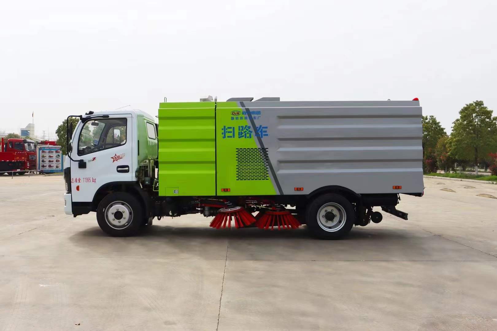 東風大多利卡掃路車