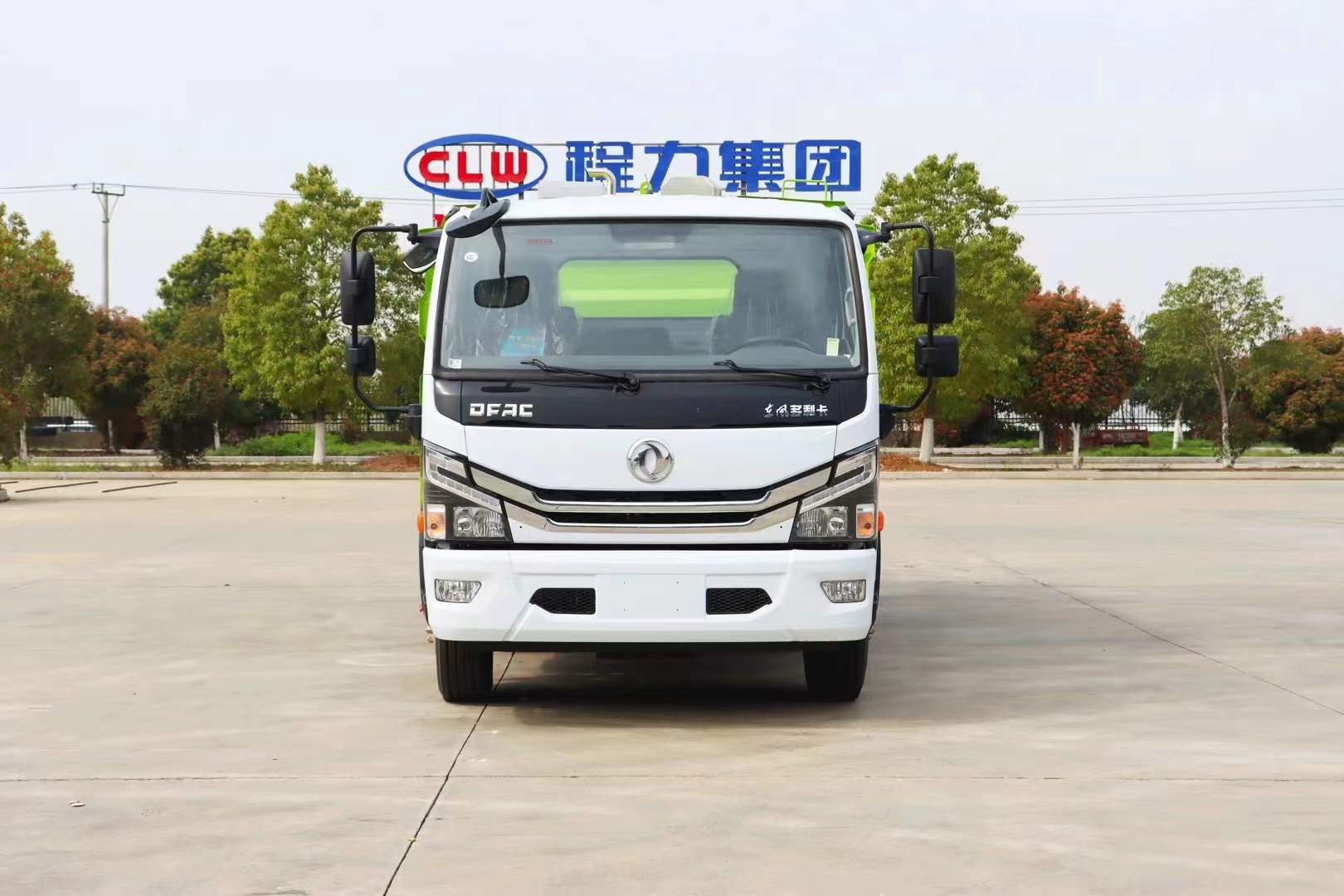 東風大多利卡掃路車