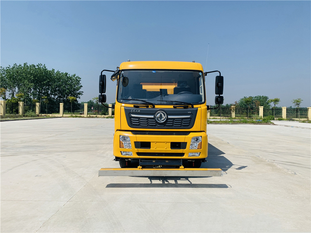 東風天錦16方洗掃車