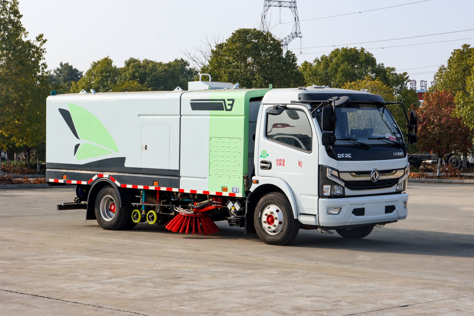 東風凱普特純電動洗掃車