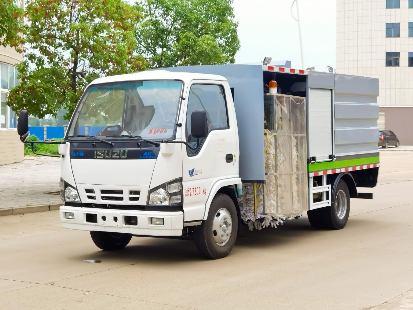 五十鈴護欄清洗車